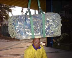 500Kg�̃K���X�̌ł܂�