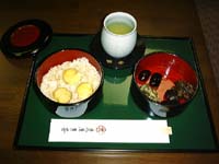 �I������