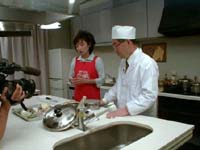 �v���̗����l�����Ɏi��