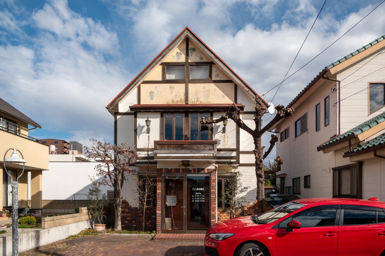 ▲取材に伺った日は前橋特有のからっ風も止んでいて、穏やかな日でした。このお店のお隣に、糸井重里の母Aさんが住んでいました。