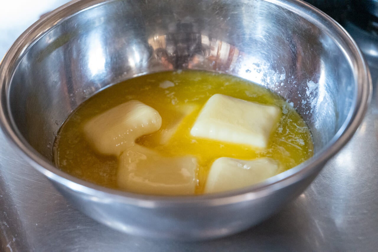 ▲そして、バターも湯煎します。
