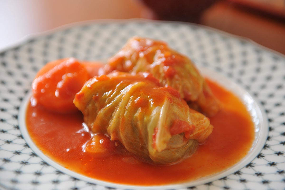 『LIFE』より「お手伝いしてね、のロールキャベツ。」