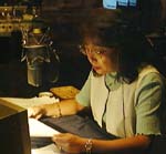 ���D����