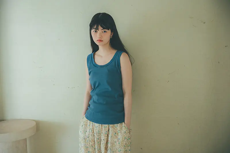 タンクトップ