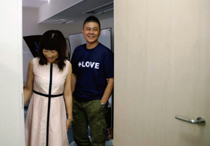 ���~����